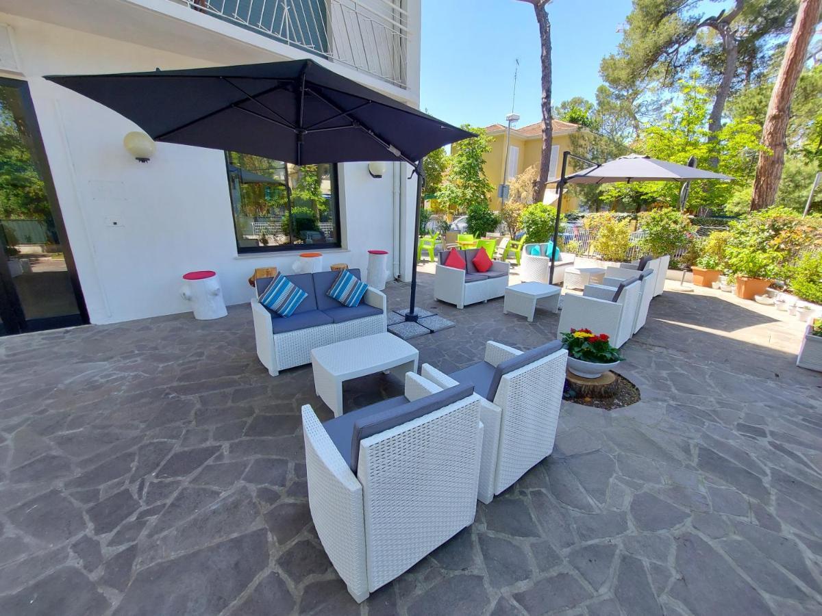 Hotel Senza Pensieri ריצ'יונה מראה חיצוני תמונה