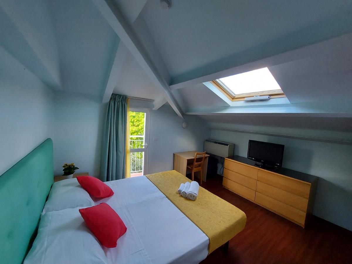 Hotel Senza Pensieri ריצ'יונה מראה חיצוני תמונה