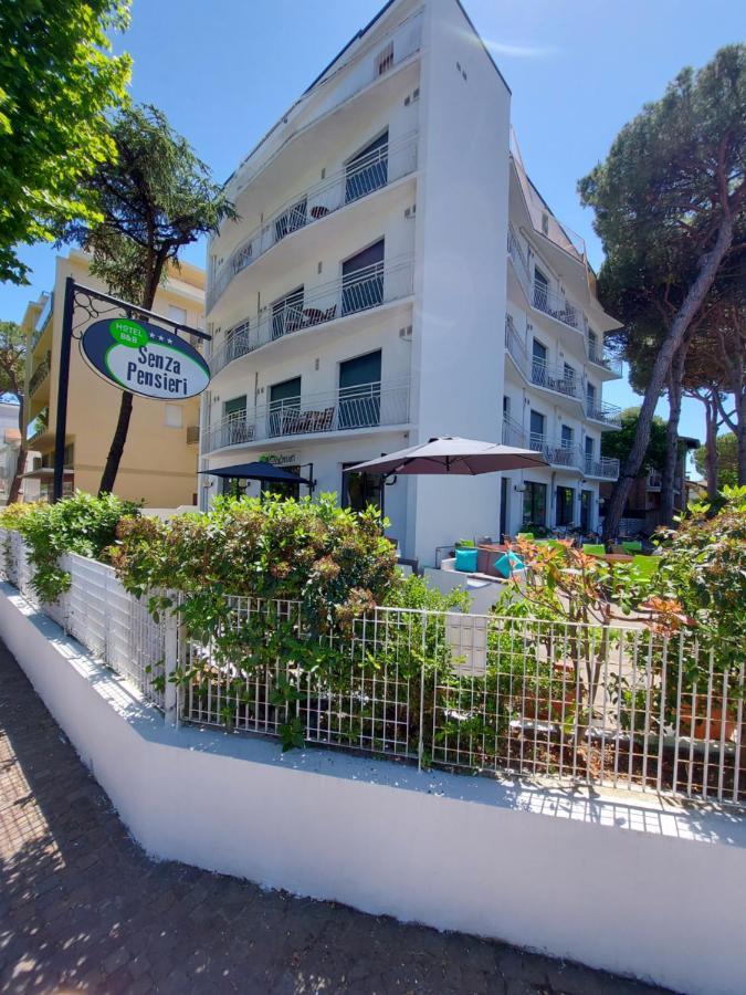 Hotel Senza Pensieri ריצ'יונה מראה חיצוני תמונה