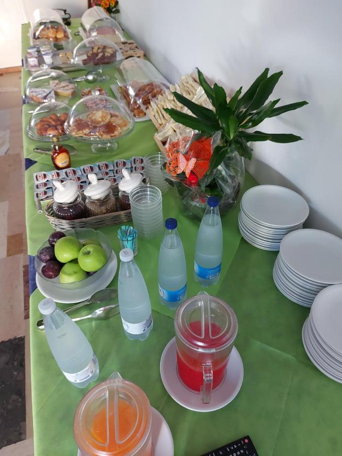 Hotel Senza Pensieri ריצ'יונה מראה חיצוני תמונה